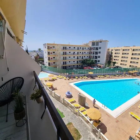 Playa Del Ingles Apartment *